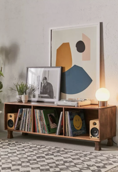 urban outfitters media unit wall art table lamp vinyle
