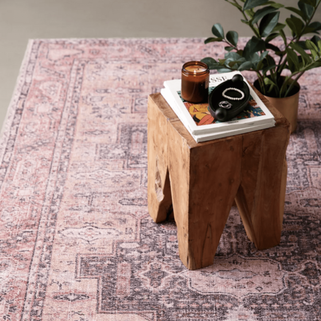 Urban outfitters area rug boho moroccan pink less than 500$